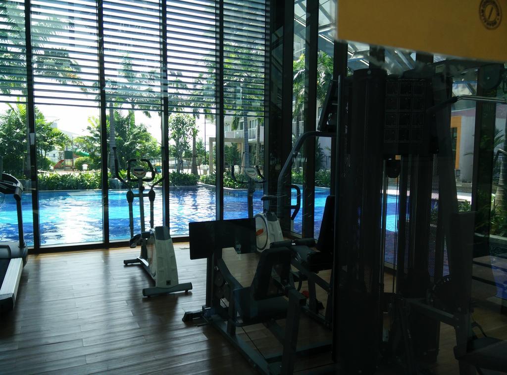 Indah Alam Condo Шах-Алам Номер фото