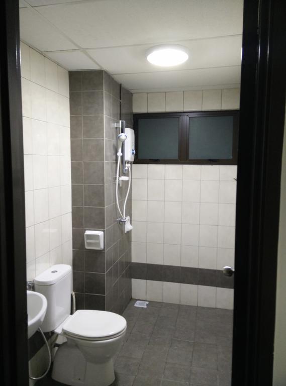 Indah Alam Condo Шах-Алам Номер фото